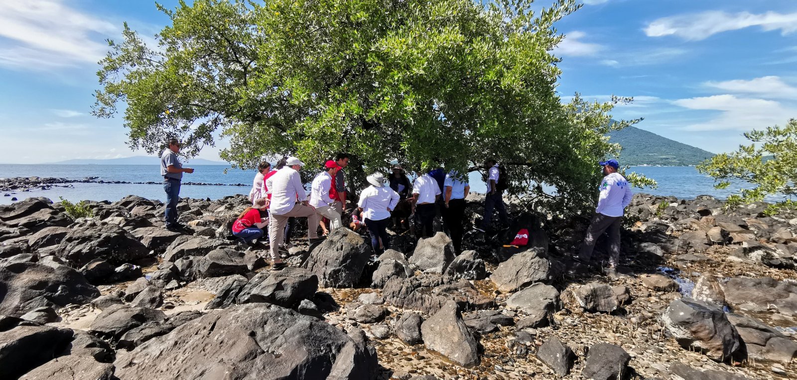 CETMAR e a Cooperación Española visitan o proxecto de mulleres marisqueiras no sur de Honduras
