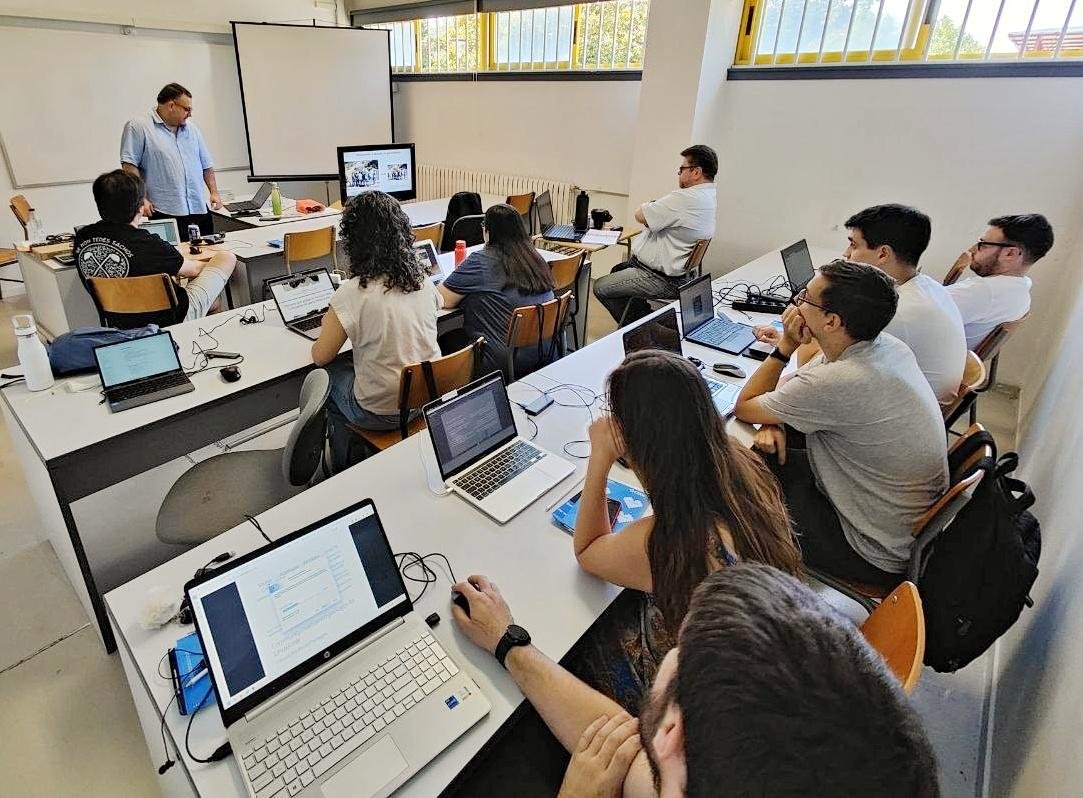 Rematou a 1ª Escola de Verán de ESF sobre tecnoloxías libres